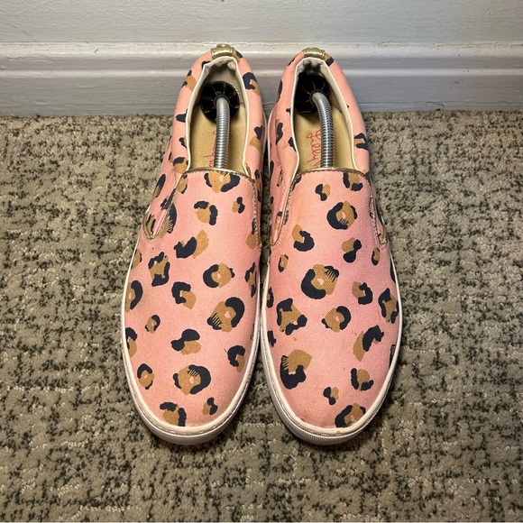Lilly Pulitzer Julie Pink Blossom Cheetah Print Slip-On Sneakers Size 9 - Picture 5 of 13